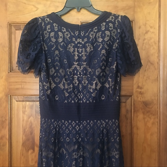 NWT Tadashi Jessamyn Lace Gown in Blue- Size 10.-SORRY NOT AVAILABLE - Picture 8 of 15